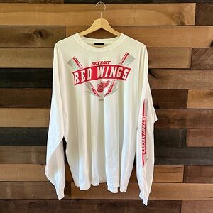 Vintage 90s Men’s White Long Sleeve Detroit Red Wings Reebok NHL T-Shirt